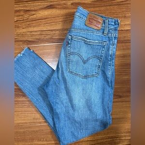 Levi’s Wedgie Skinny Ankle Jeans Size 29